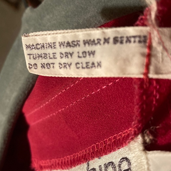 Josephine Sz 14 raspberry pleated blouse collared 3/4sleeves button closure wrap - Picture 10 of 10